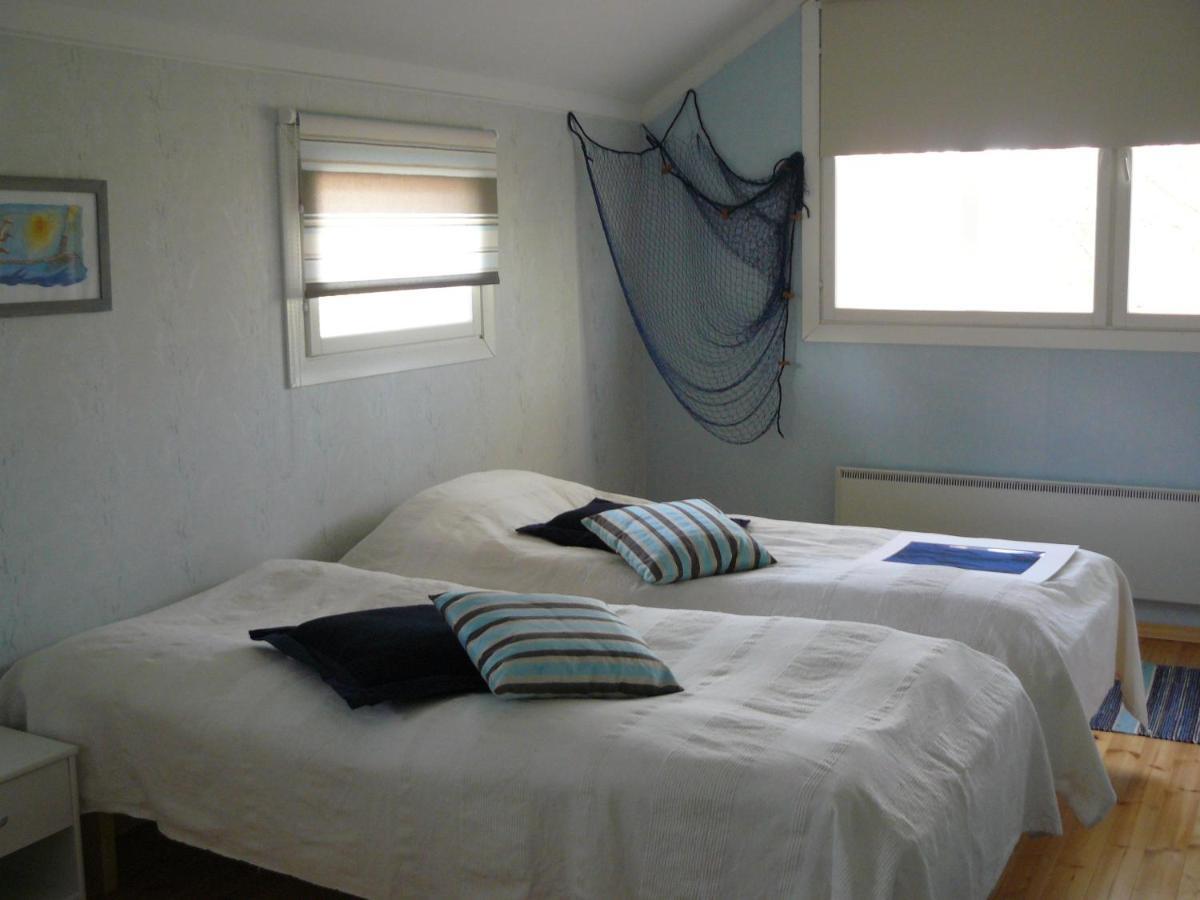 Tuhannen Tarinan Talo Kannuskoski Zimmer foto